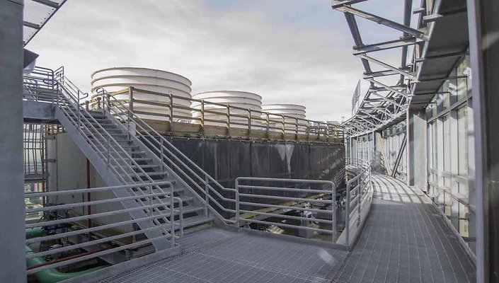 Gas-Tower-Helipad-030