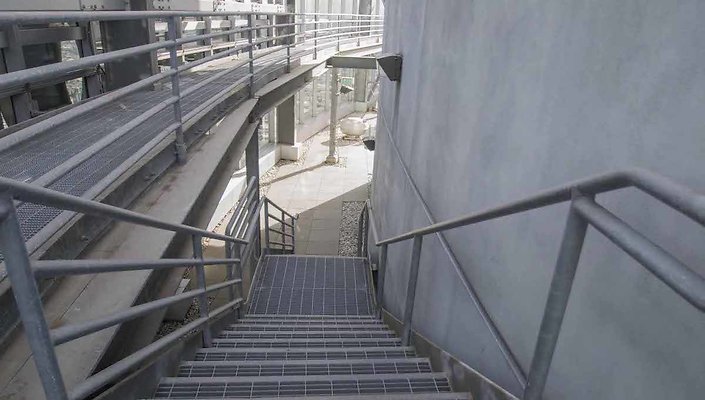 Gas-Tower-Helipad-032