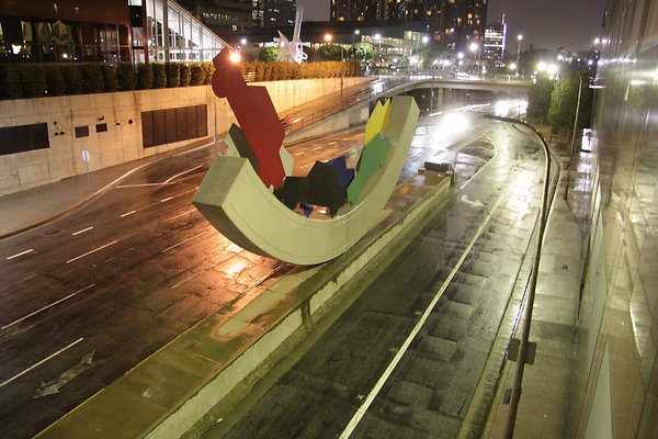 4th St and Hope St night DTLA