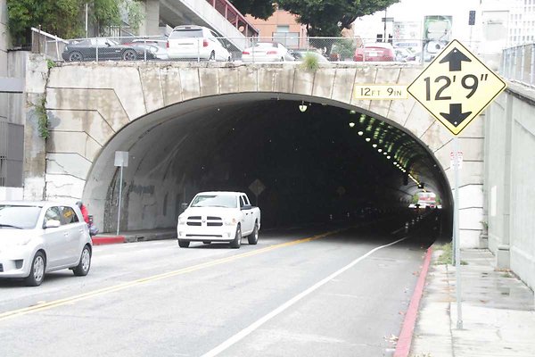 2nd Street tunnel